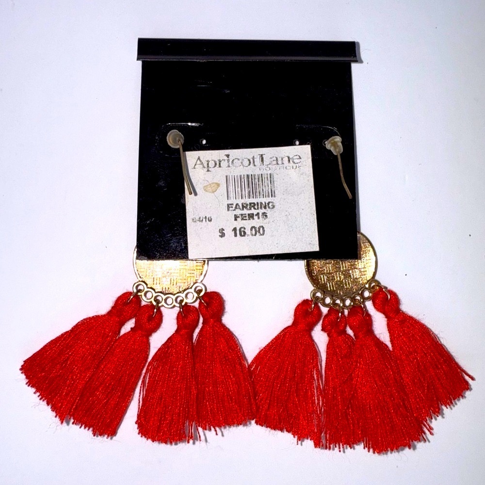 Apricot Lane Vibrant Red Tassel Earrings - Picture 3 of 3